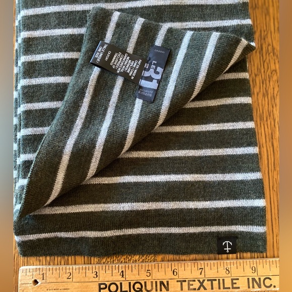 Le31 for men Simons beanie and scarf set never worn - Picture 4 of 7